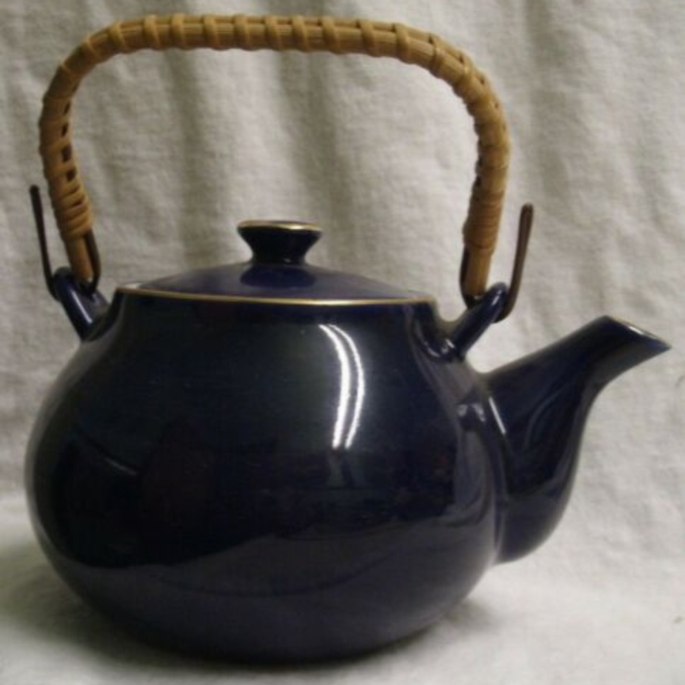 vintage Kutani Cobalt Blue Teapot - Picture 2 of 8